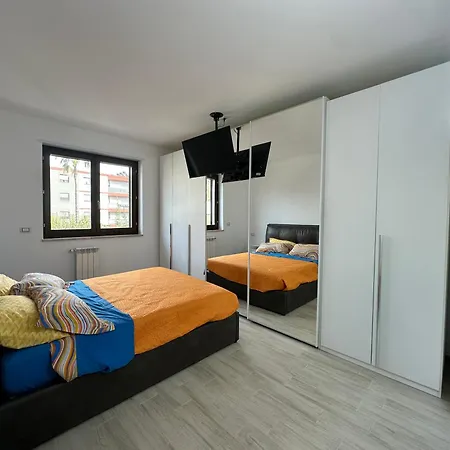 Frensi Apartamento